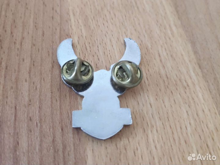 Значок harley davidson