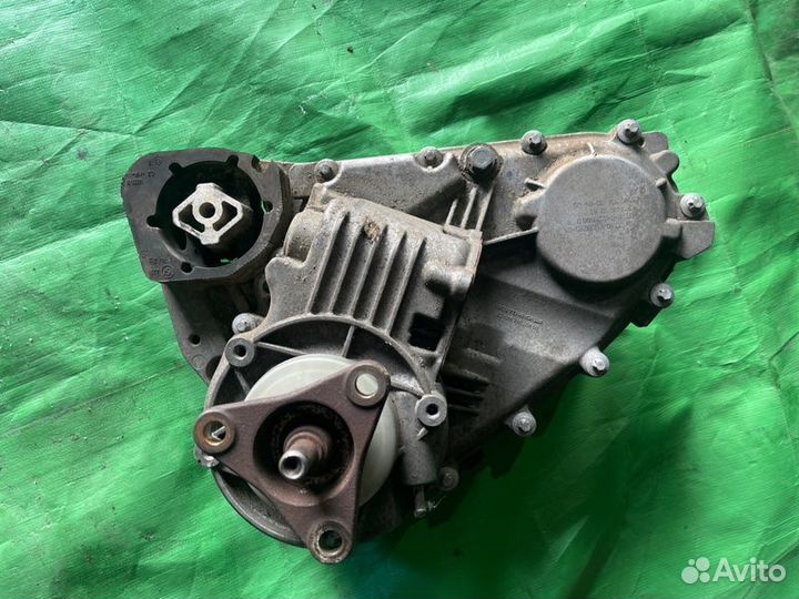 Раздаточная коробка Bmw X5 E53 N62B44 2006