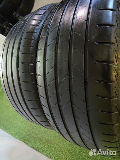 Bridgestone Turanza T005 255/45 R19