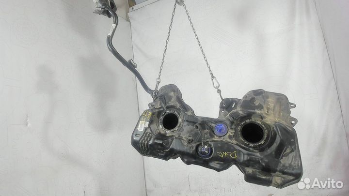 Бак топливный Audi Q3, 2011