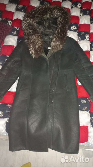 Дубленка женская с капюшоном