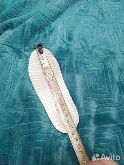 Кроссовки для девочки/мальчика 28 размер