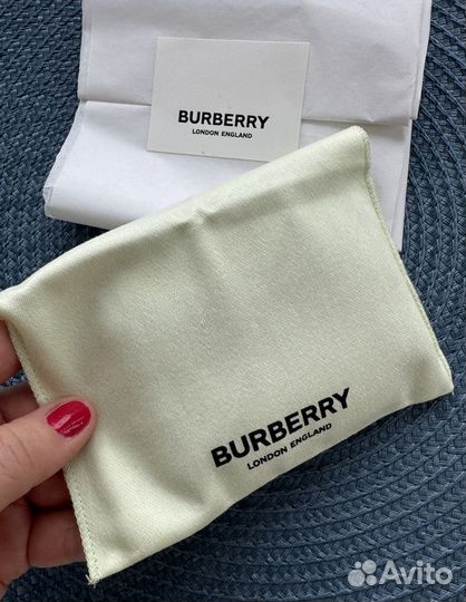 Burberry, оригинал, картходер черный, новый сезон