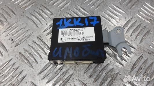 Блок иммобилайзера toyota corolla verso 2 (1KK17M2
