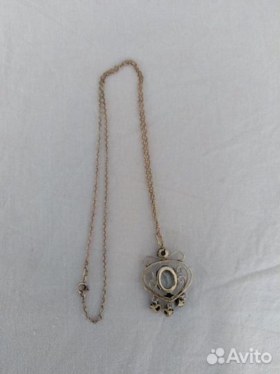 Кулон с цепочкой