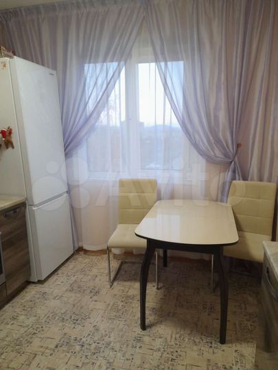 2-к. квартира, 53 м², 4/5 эт.