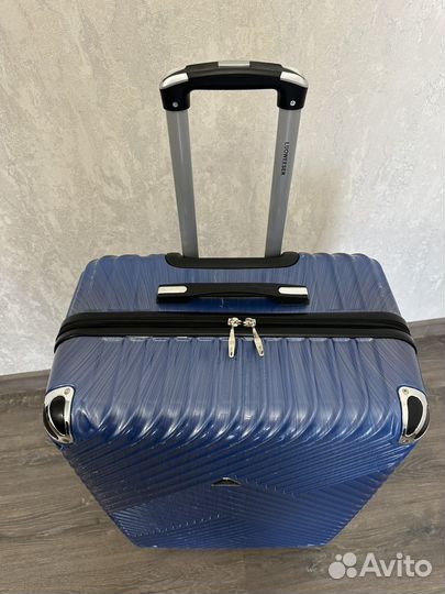 Чемодан на колесах большой XL