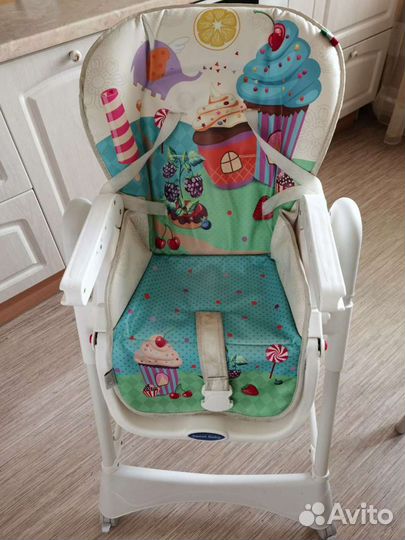 Детский стульчик для кормления