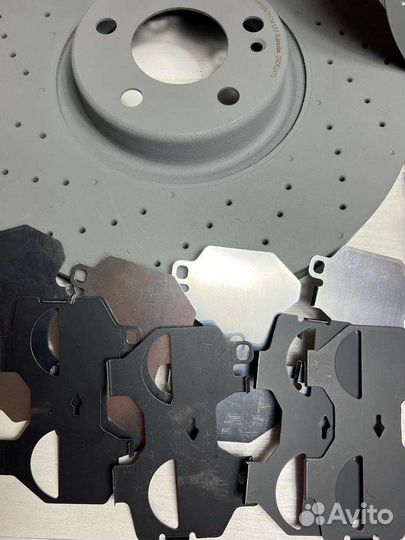 Диски тормозные для Mercedes W213 brembo