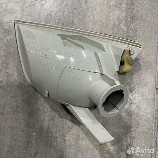 Фонарь задний в бампер левый Ford Focus 2 DA 05-08
