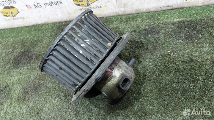 Моторчик отопителя Патриот 3163