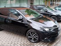 Toyota Auris 1.8 CVT, 2018, 117 000 км, с пробегом, цена 1 000 000 руб.