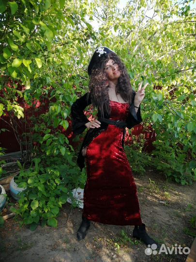 Аниматоры, ростовая кукла