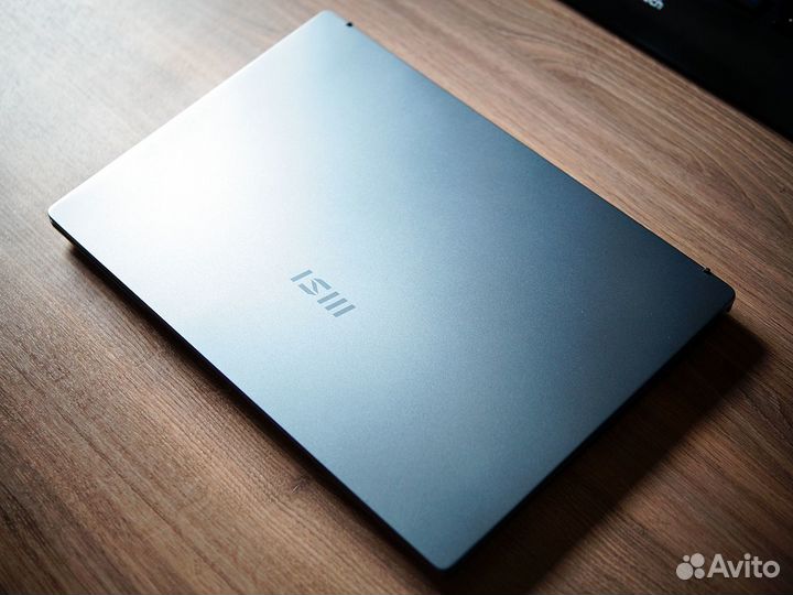 Ультрабук MSI Intel Core i5-1155G7/8 Гб/256 Гб