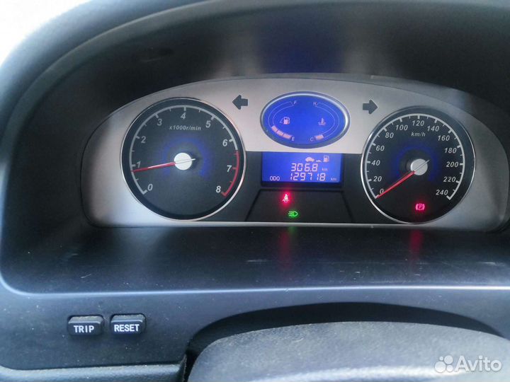 Geely Emgrand EC7 1.8 МТ, 2014, 195 000 км