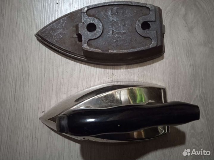 Утюг советский