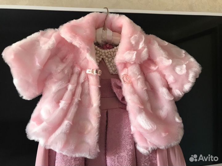 Платье на девочку 116 122 нарядное