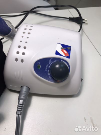 Аппарат для маникюра и педикюра strong 210/105L