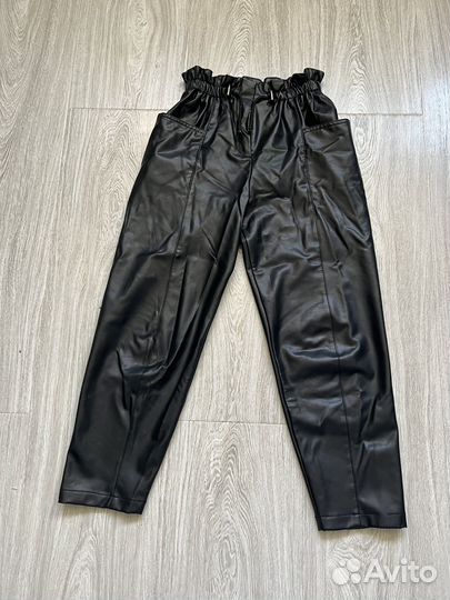 Кожаные брюки Zara