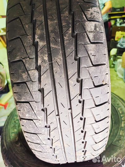 Kumho 722 235/65 R17