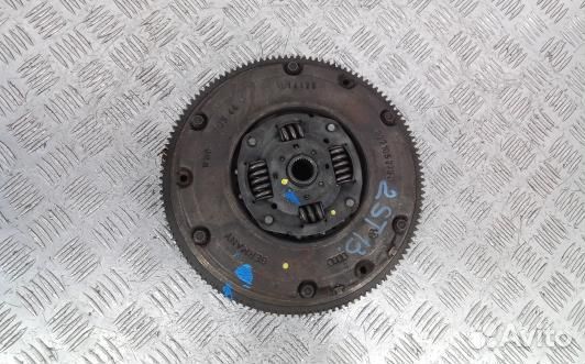 Маховик бензиновый skoda octavia A4 (2ST13C101)