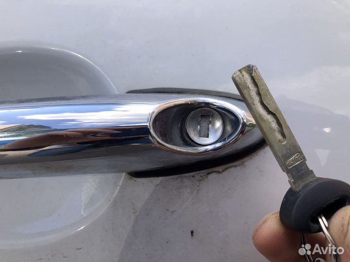 Вскрытие замков Вскрытие авто Замена замков