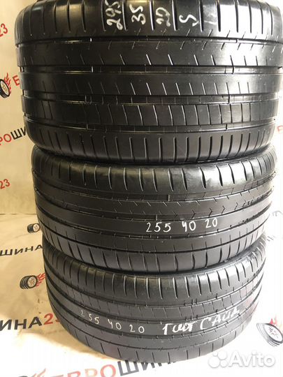 Michelin Pilot Super Sport 255/40 R20 и 295/35 R20 110Y