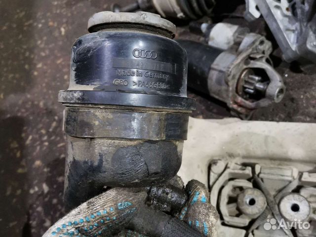 Бачок гур Audi a6 c6