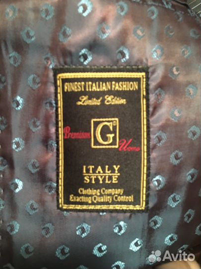 Продам мужской костюм