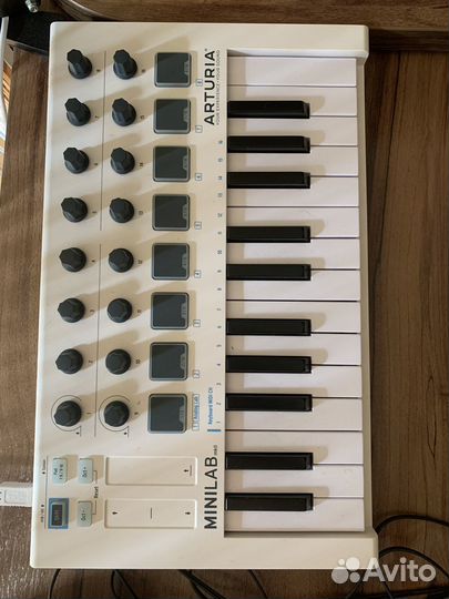 Midi клавиатура Arturia minilab mk2