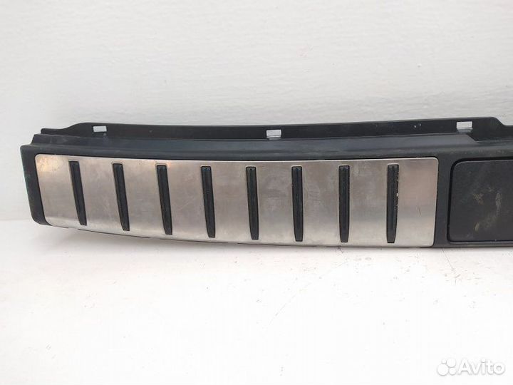 Б/У Б/У Пластик багажника Мелкие царапины