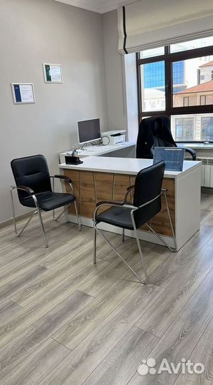 Стол рабочий офисный