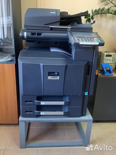 Принтер лазерный цветной Kyocera taskalfa 3050ci