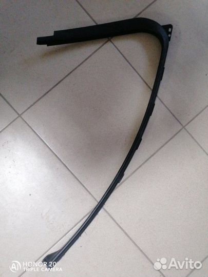 Накладка двери передняя левая Ford Mondeo 4