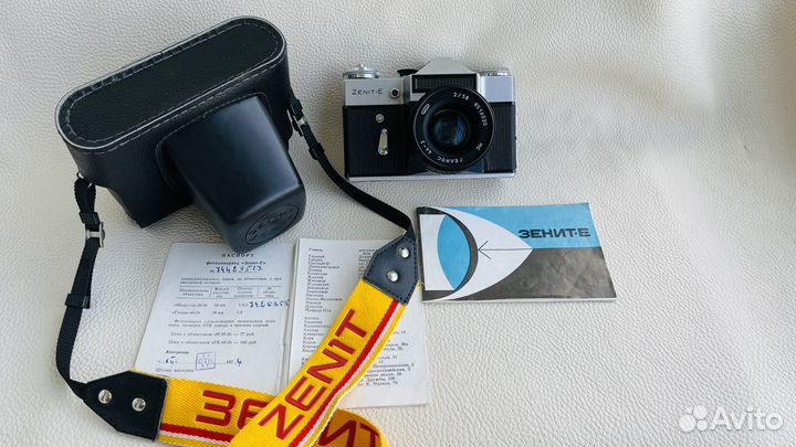 Пленочный Фотоаппарат Zenit-E 1979 года