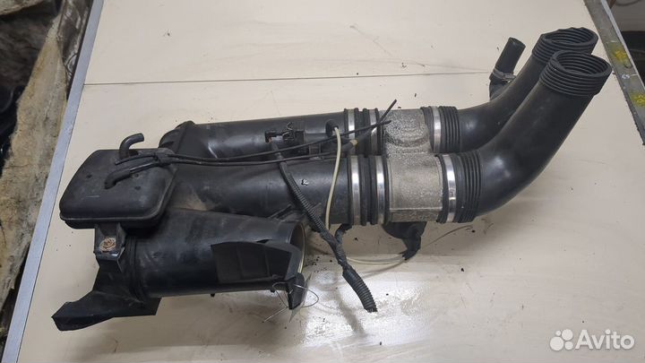 Корпус воздушного фильтра Opel Omega B, 1999