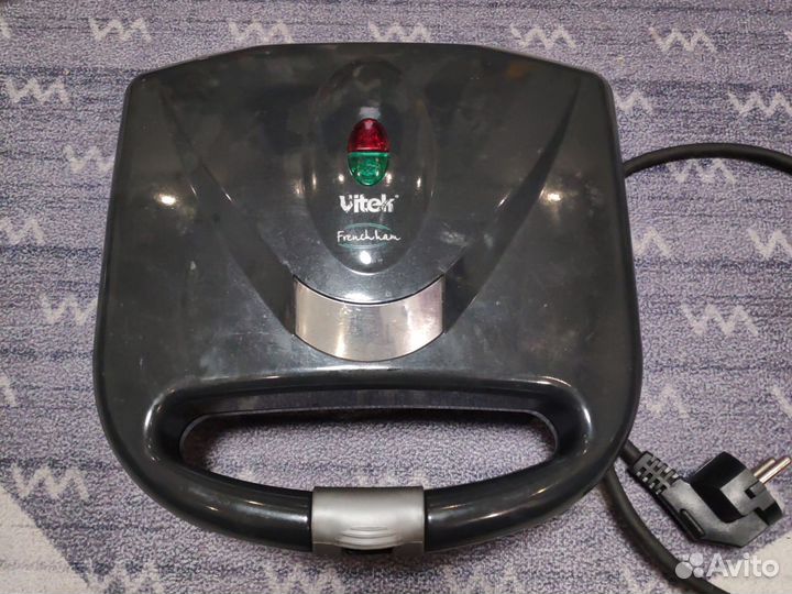 Вафельница vitek