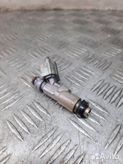 Форсунка Lexus Is200 седан 2.0 1GFE 2004