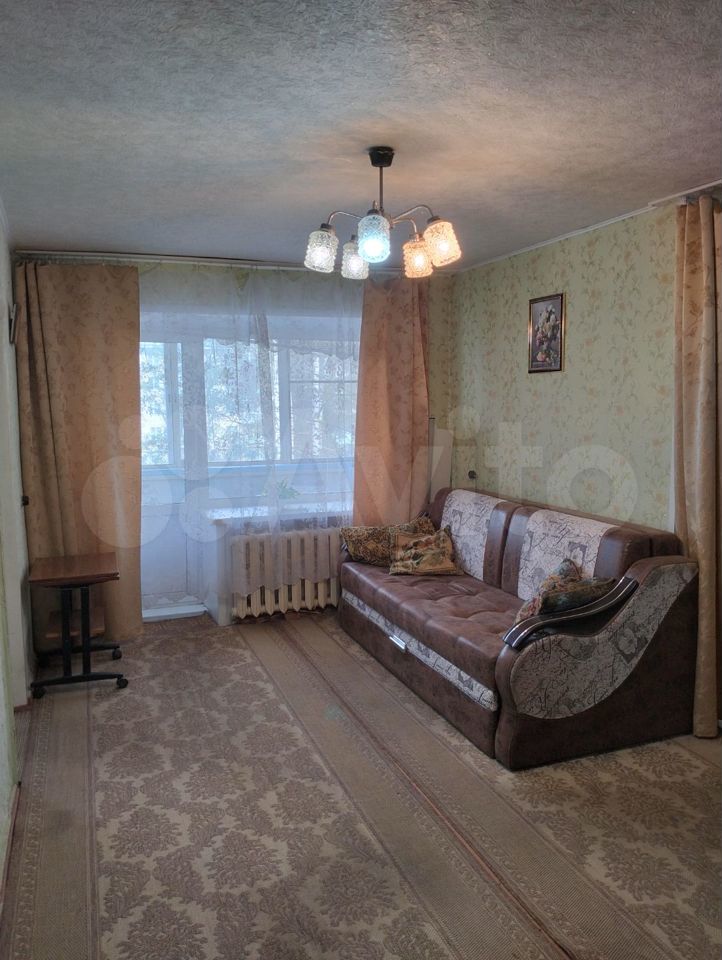 2-к. квартира, 43 м², 3/5 эт.