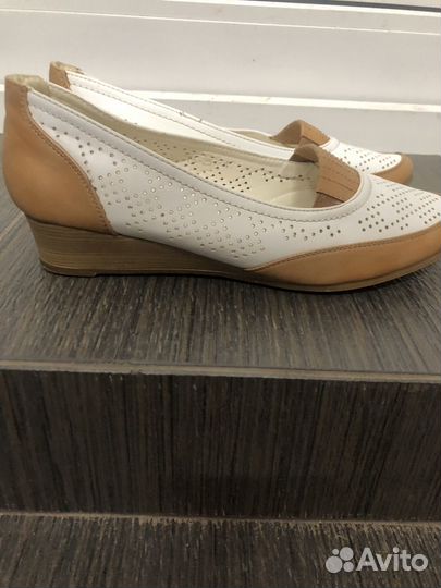 Балетки новые 39 40