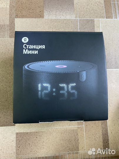 Яндекс станция мини с часами новая