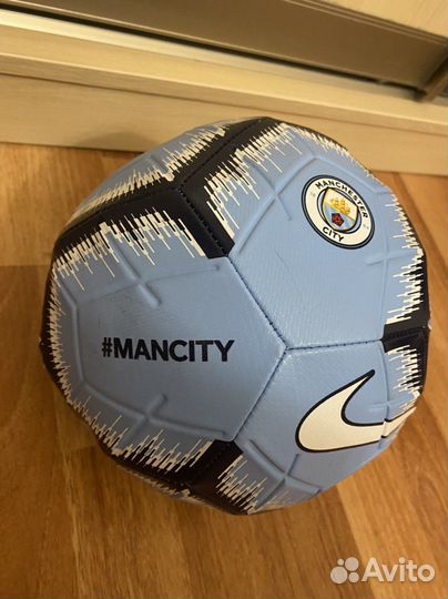 Футбольный мяч Nike