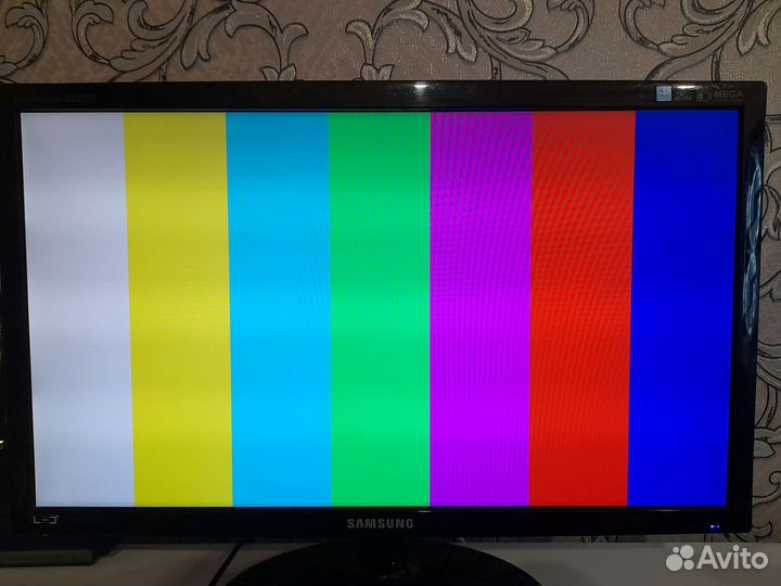 Монитор Samsung