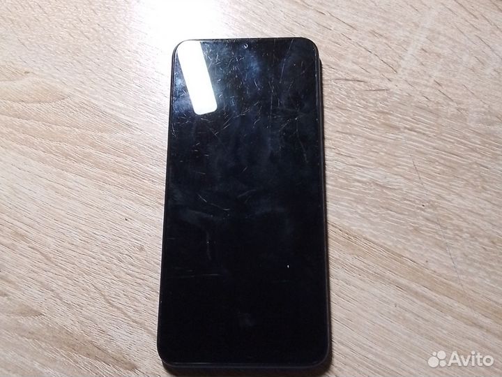 Телефон Huawei p smart 2019