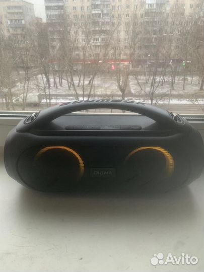 Портативная колонка Digma
