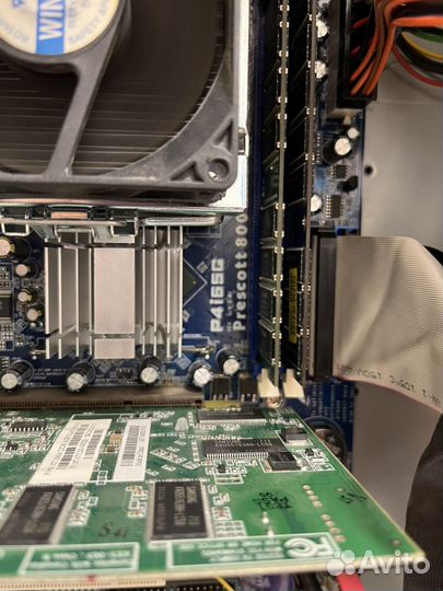 Системный блок белый тяжелый