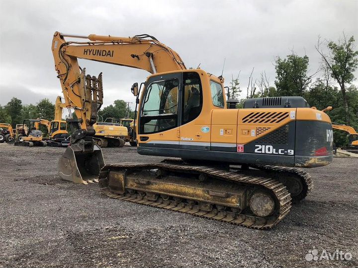 Аренда экскаватора гусеничного с гидромолотом