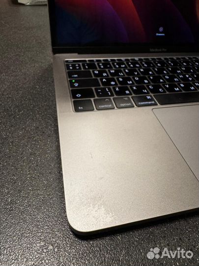 MacBook Air 13 (2017), 128 гб, Core i5, 1.8 ггц, R