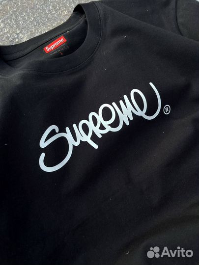 Футболка supreme