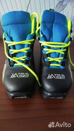 Лыжные ботинки